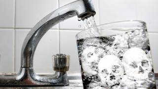 Fluoride in drinking water may trigger depression and weight gain, warn scientists