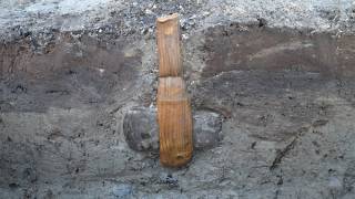 Well preserved 5,500 year-old hafted flint axe found in Denmark