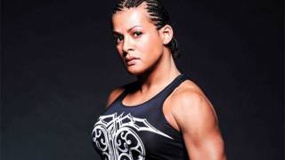 Transgender MMA Fighter Destroys Female Opponent