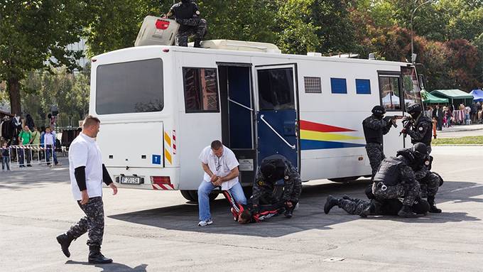 California Now Wants to be First State to Mandate Adult Vaccines - Criminal Penalties for those Who Refuse