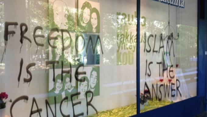 Finnish politician declares war on 'multiculturalism', but Prime Minister wants an 'international country'