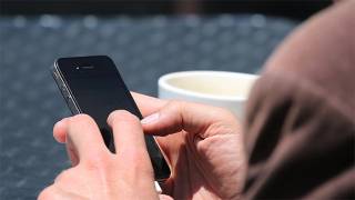 Rights group demand police need warrant to access data