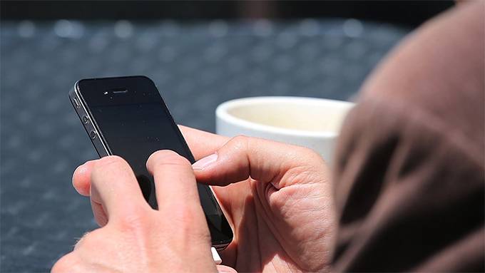 Rights group demand police need warrant to access data