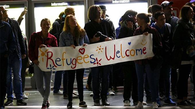 UK Author: "We won't save refugees by destroying our own country"