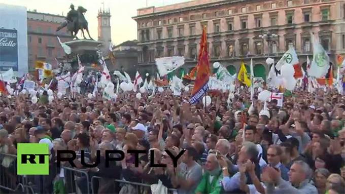 Tens of Thousands Take to the Streets to Protest the Islamic Invasion