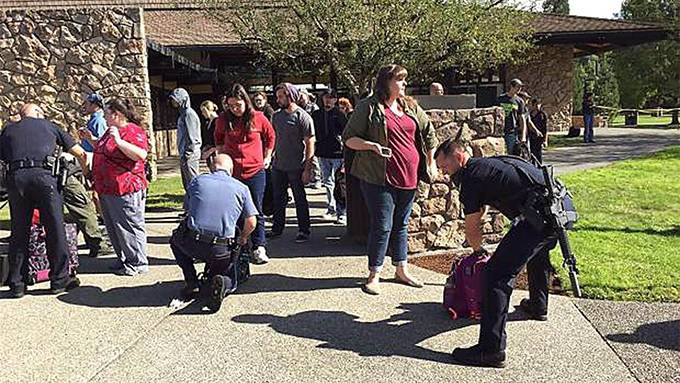 13 Killed in Shooting at Oregon's Umpqua Community College: Officials