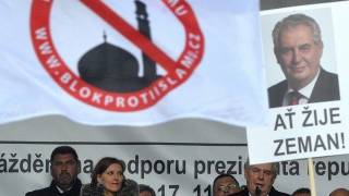 Eastern Europe Rising: Czech President Speaks At Anti-Islam Rally With PEGIDA Leaders, Tommy Robinson