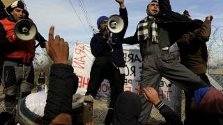 Stranded Migrants Clash With Police On Greek-Macedonian Border