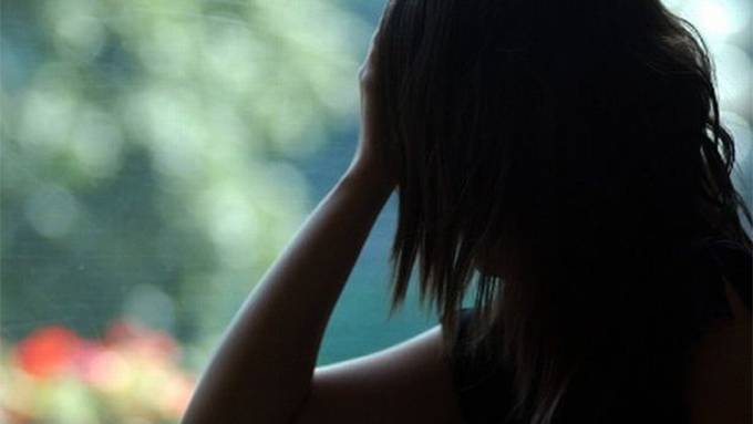 Austria: School girl group raped in front of class mates by six immigrants