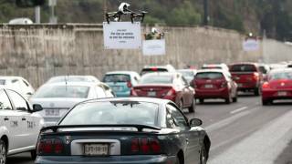 Uber’s Ad-Toting Drones Are Heckling Drivers Stuck in Traffic