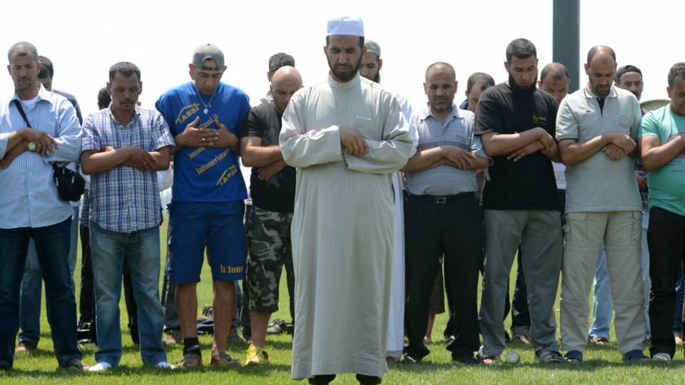 Number Of Muslims In Italy Rockets From 2,000 To 2 Million Within Five Decades