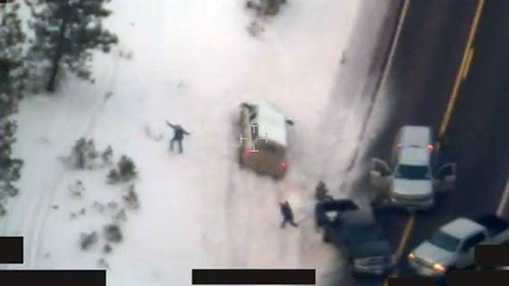 Eyewitness Says Feds Ambushed Bundys, 100 Shots Fired at Passengers, Lavoy Finicum Killed With 'Hands Up'
