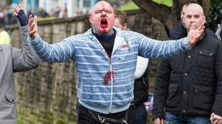 Far-right and far-left clash in Dover over migrants issue