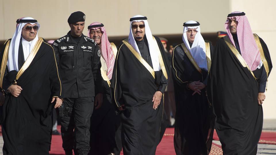 Declassified memo shows multiple Saudi connections to 9/11 plotters