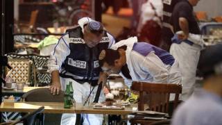 Israel bars all Palestinians after Tel Aviv attack