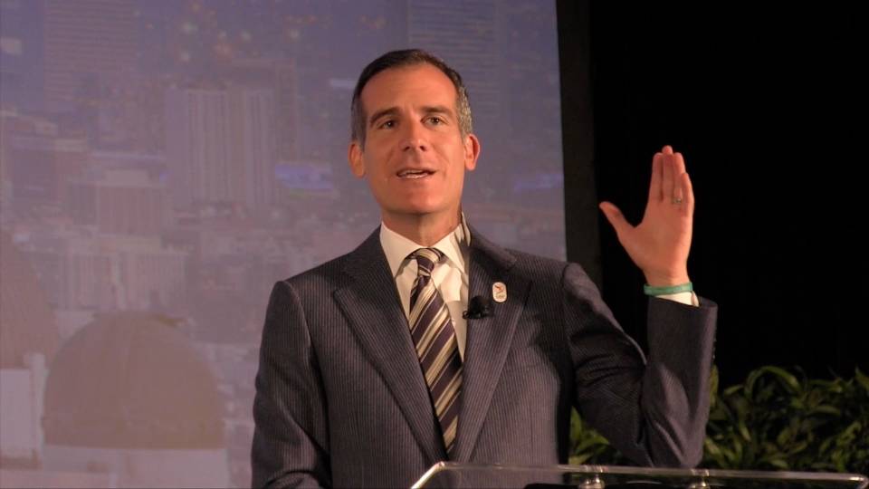 LA Mayor Vows to Fight Trump Administration Attempt to Strip ‘Sanctuary City’ Funding