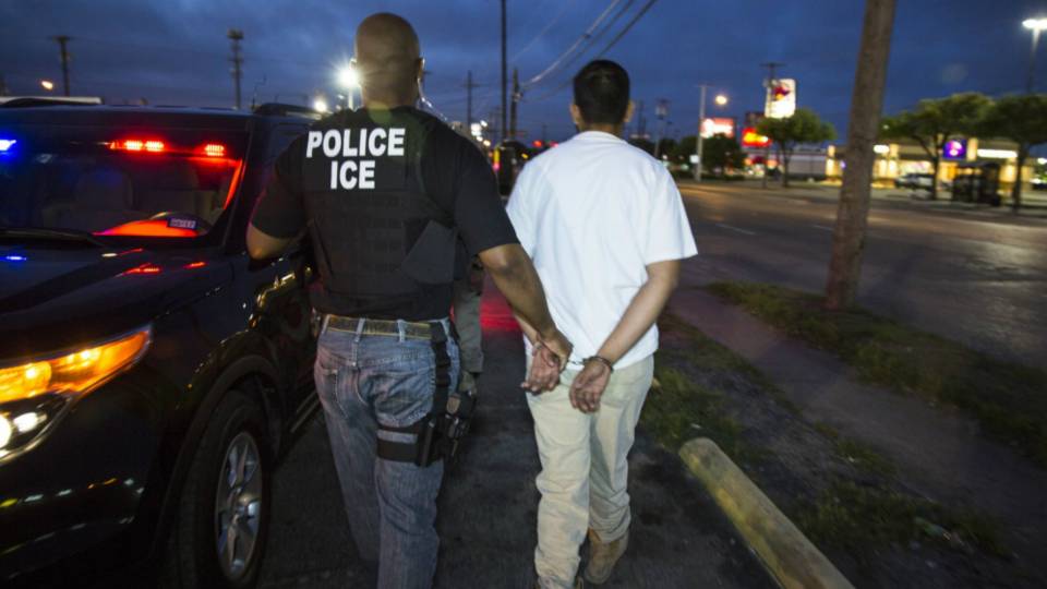ICE Detains 367 Illegals in One Week