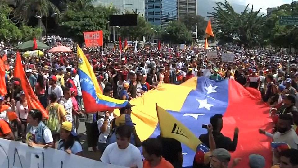 Almost 40 Hurt in Protests Across Venezuelan Capital