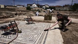 'Little Pompeii': French Archaeologists Uncover Roman Neighborhood Dating back to 1st Century