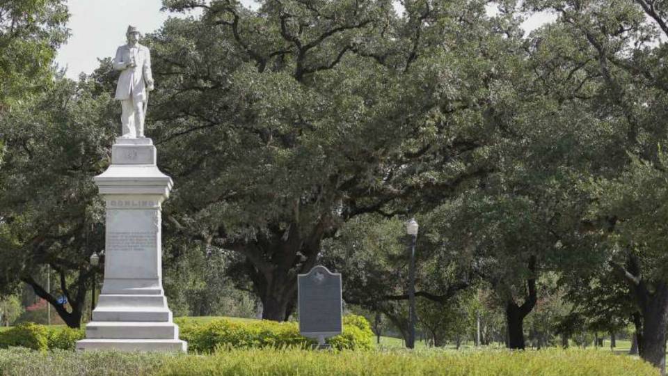 Left-wing Terrorism: Man Attempts to Blow Up Confederate Statue in Texas