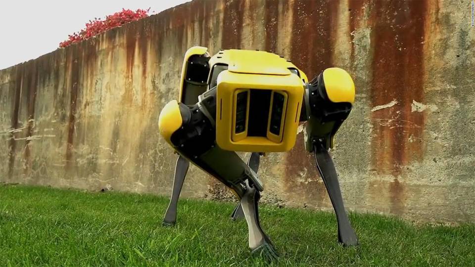 Boston Dynamics Robots Can Now Hold the Door for Its Friends