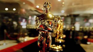 Oscars: Jimmy Kimmel Says Penis-Free Oscar Statue Is Hollywood’s Ideal Man