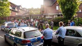 50 Refugees Attack Police Officers at Migrant Center in Dresden