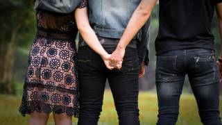 Canadian Judge Rules Child Born to Polyamorous Trio Has Three Parents