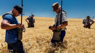 ‘A Matter of Life & Death’: 15,000 White South African Farmers Seek Refuge in Russia