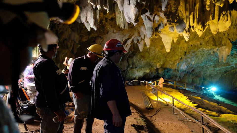 Elon Musk in Thailand with Mini-Sub for Youth Football Team Rescue