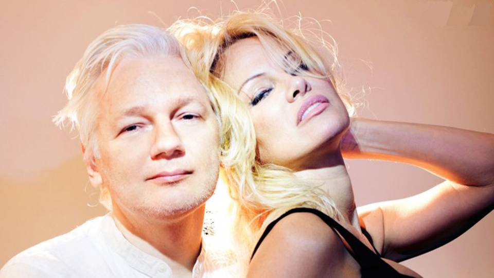 Ecuador to Hand over Assange to UK ‘in Coming Weeks or Days’