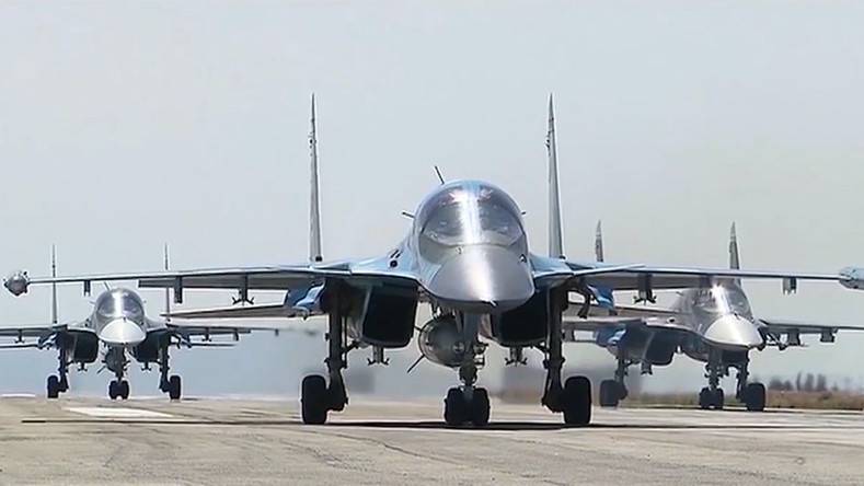 Israeli Military Fires 2 Interceptor Missiles at Syrian Sukhoi Warplane