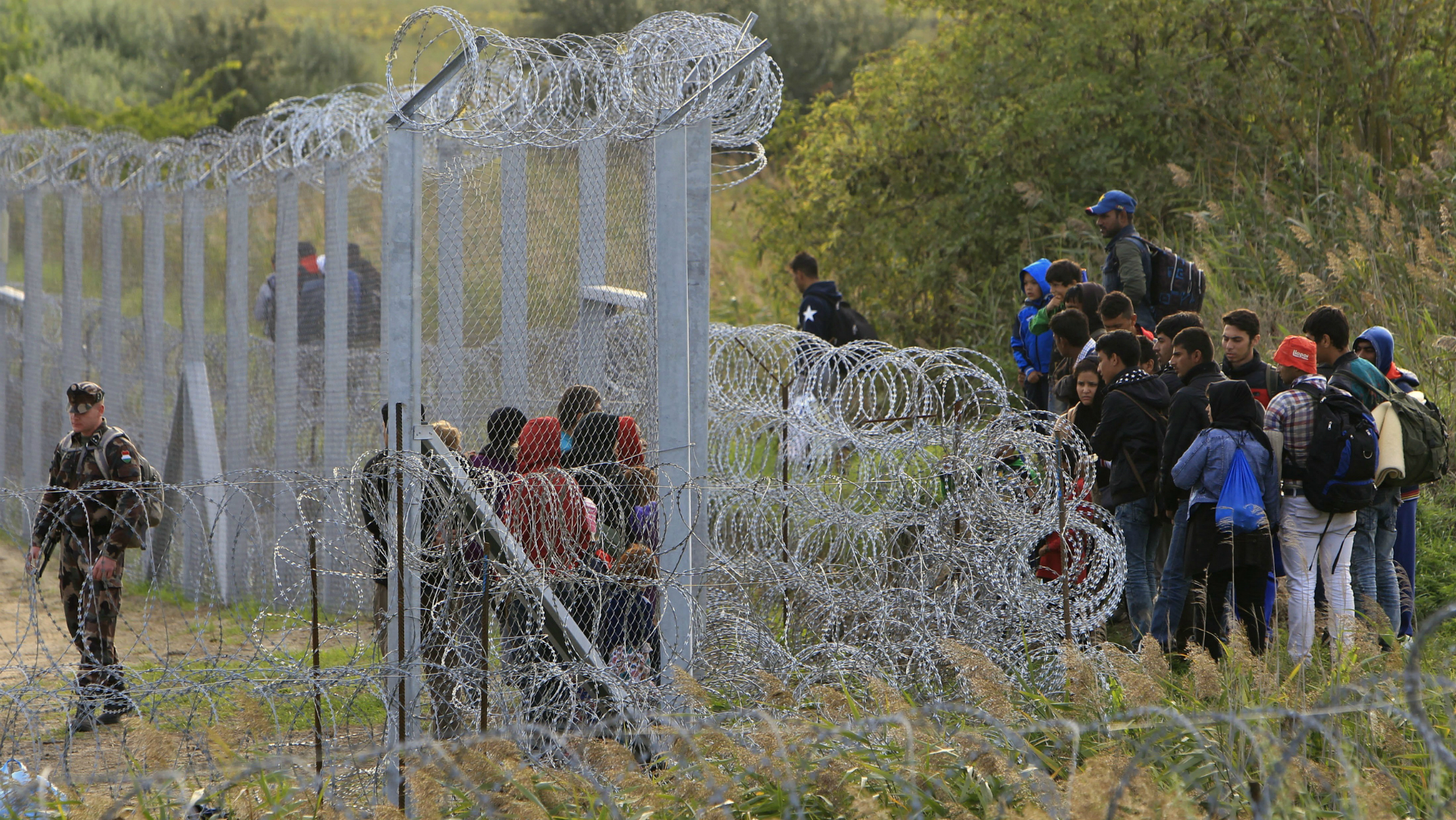 Hungary Border Walls Pay for Themselves Through Savings on Illegal