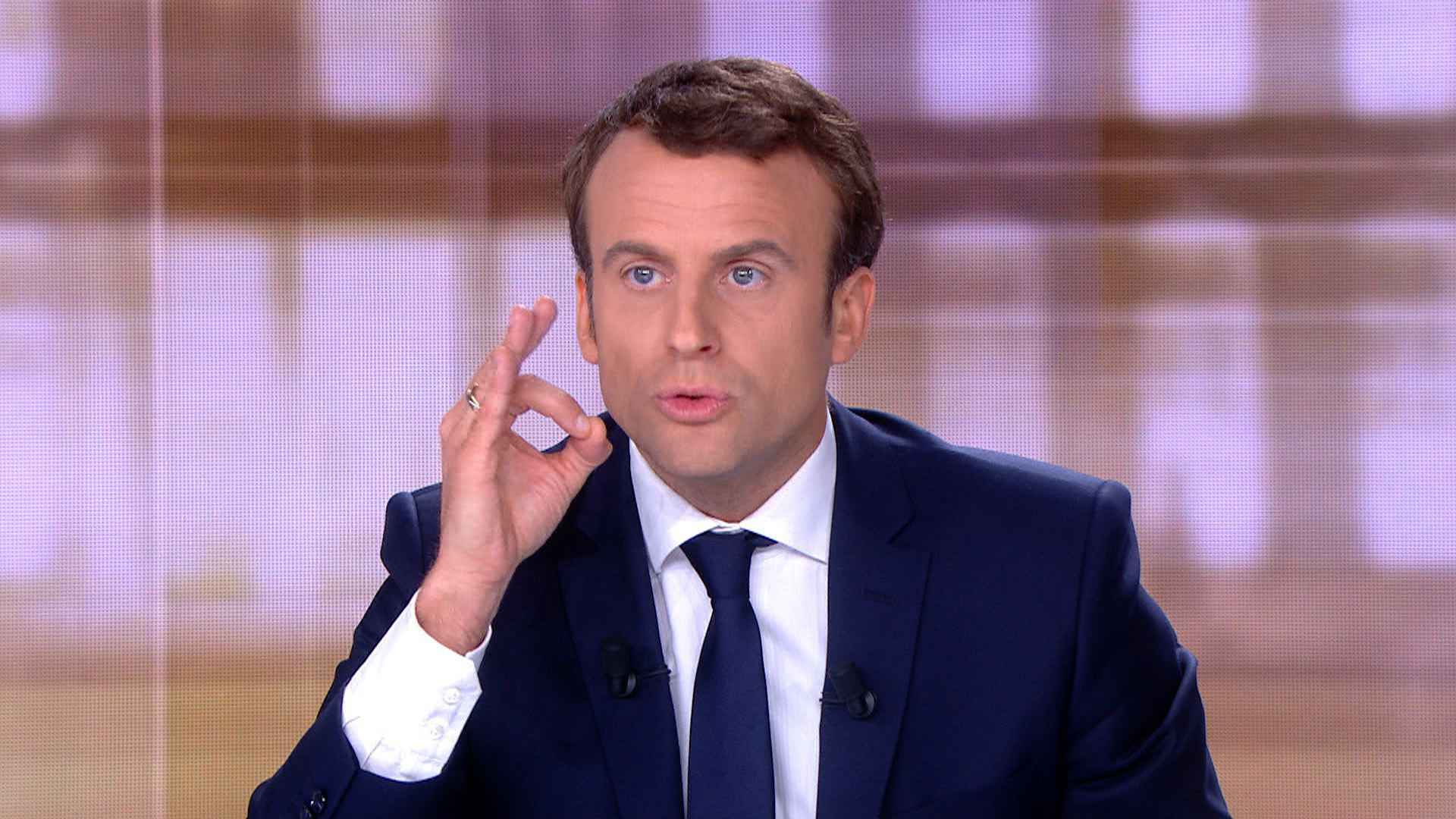 Leaks Show Macron on Gay Mailing List, Aides Buy Drugs Online